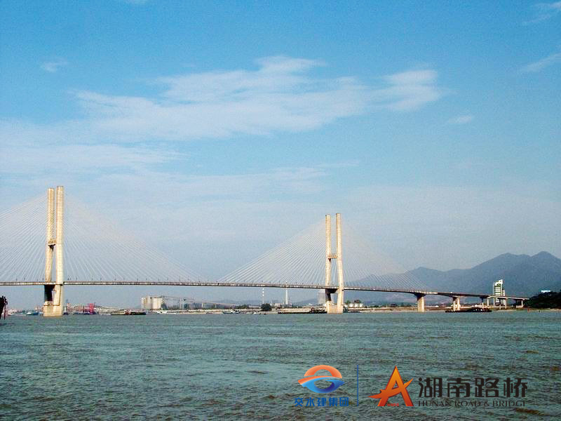 20201207497662.jpg 铜陵长江公路大桥2LOGO.jpg